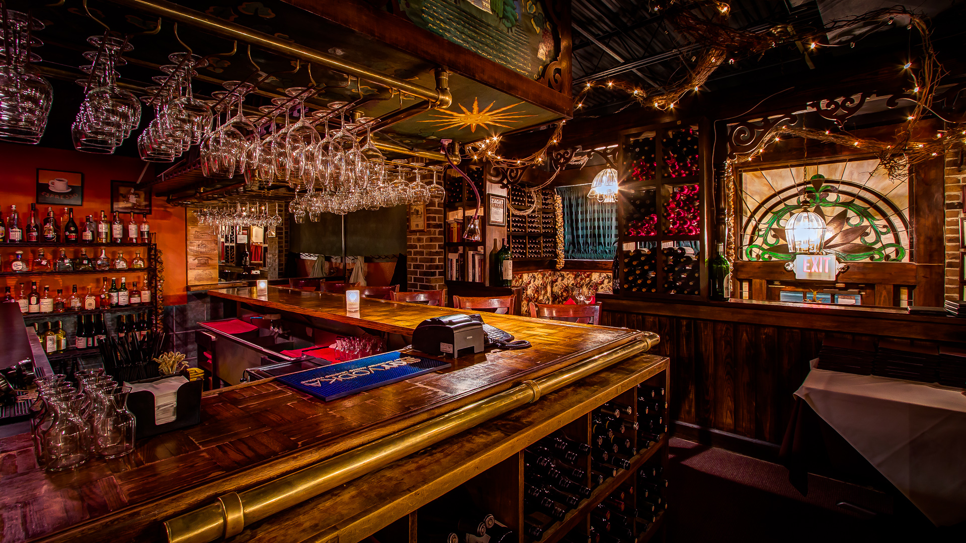 Full Bar
